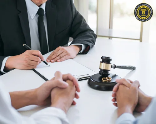 Ly hôn có yếu tố nước ngoài tại TAND Khu vực 1 TP.HCM (Q.1 - Q.3 - Q.4): 4 rào cản pháp lý và cách vượt qua