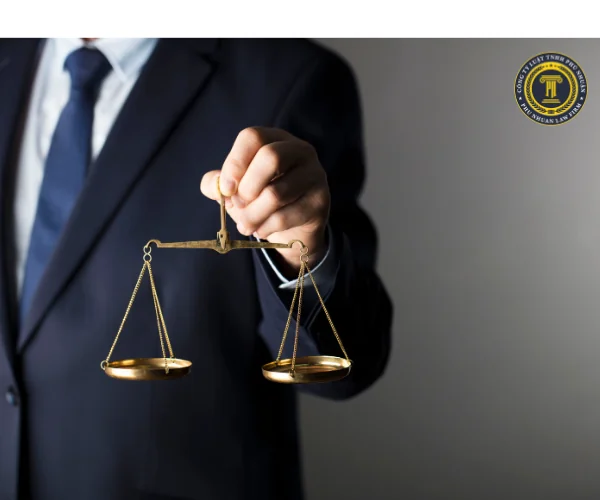Thủ Tục Thuê Luật Sư Bào Chữa Hình Sự Từ A–Z — Khi Nào Cần? Chi Phí Bao Nhiêu? 2026
